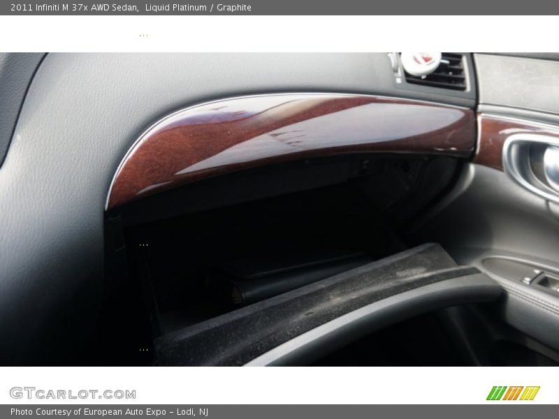Liquid Platinum / Graphite 2011 Infiniti M 37x AWD Sedan