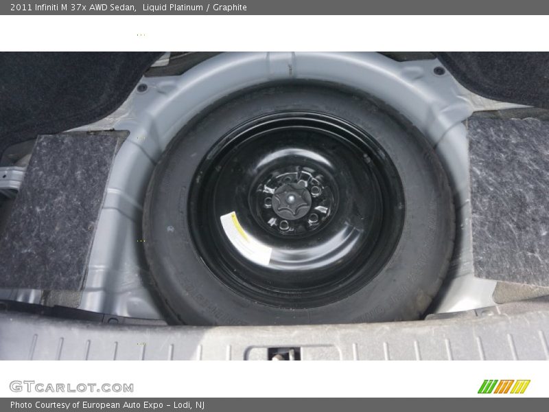 Liquid Platinum / Graphite 2011 Infiniti M 37x AWD Sedan