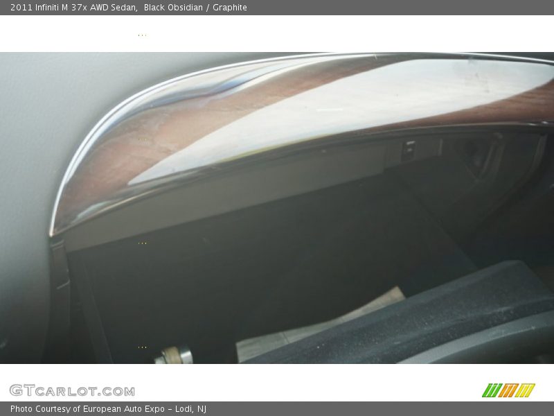 Black Obsidian / Graphite 2011 Infiniti M 37x AWD Sedan