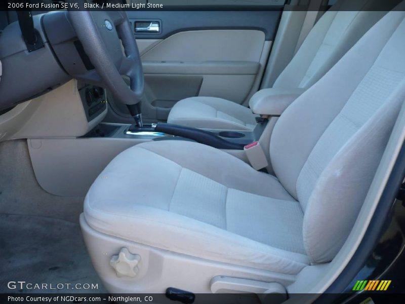 Black / Medium Light Stone 2006 Ford Fusion SE V6
