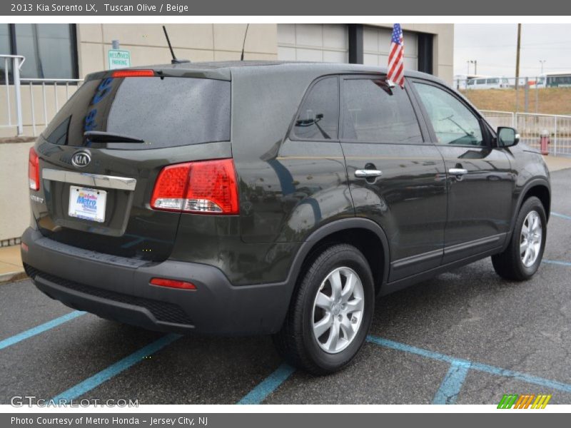Tuscan Olive / Beige 2013 Kia Sorento LX
