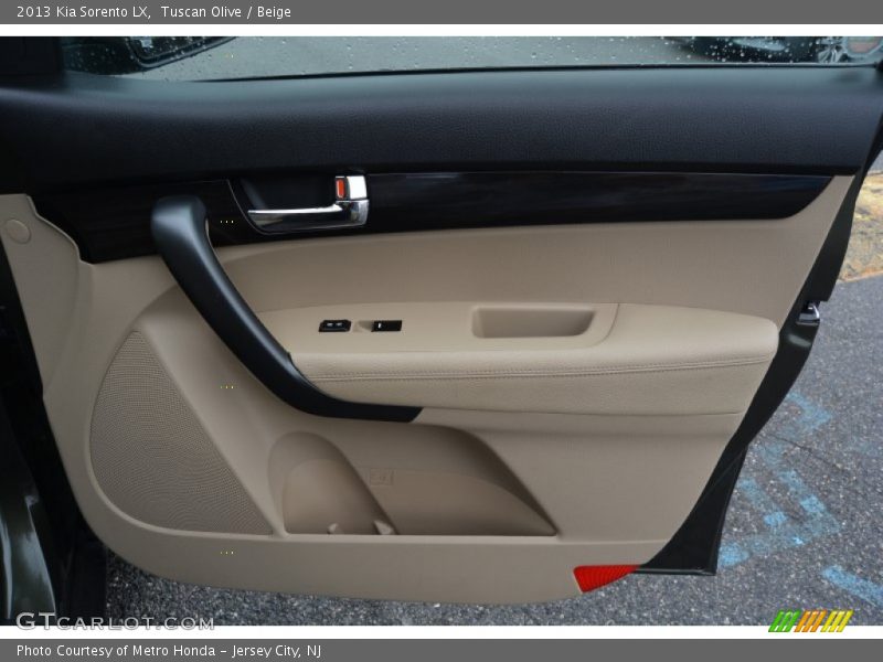 Tuscan Olive / Beige 2013 Kia Sorento LX