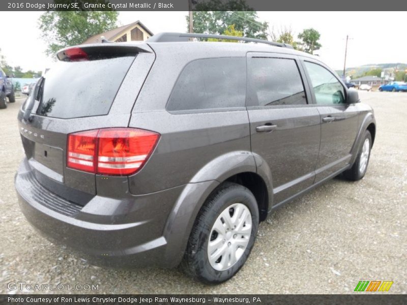 Granite Crystal Metallic / Black 2016 Dodge Journey SE