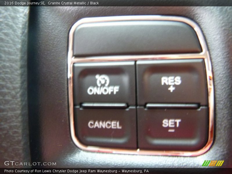 Granite Crystal Metallic / Black 2016 Dodge Journey SE