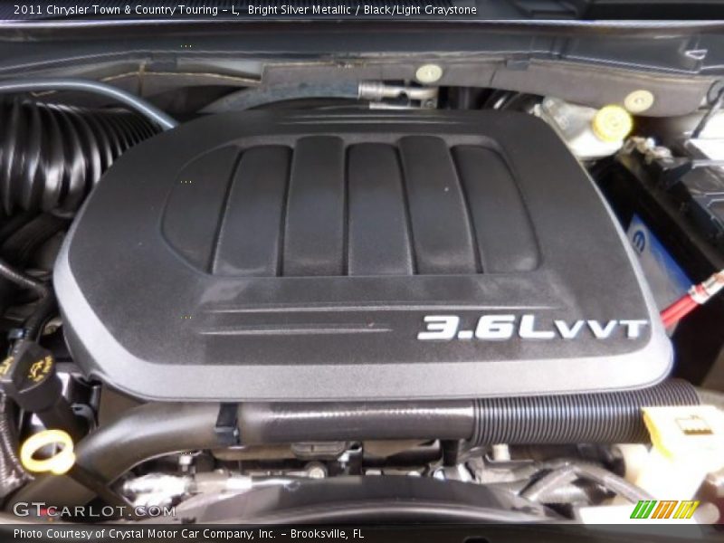 Bright Silver Metallic / Black/Light Graystone 2011 Chrysler Town & Country Touring - L