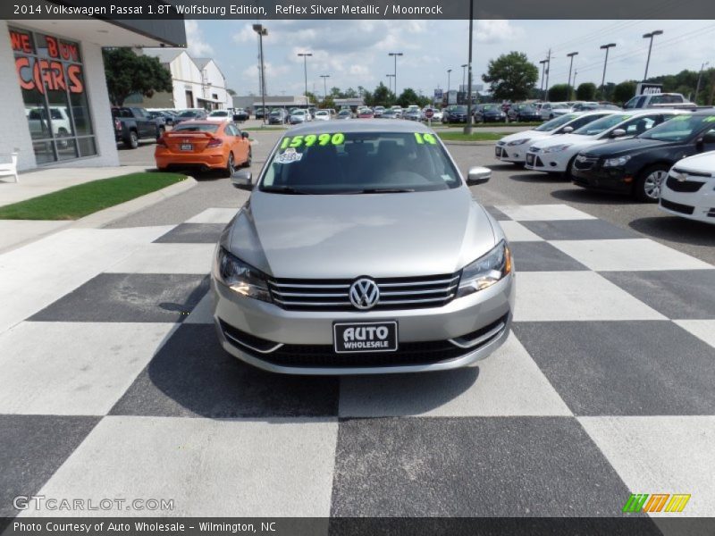 Reflex Silver Metallic / Moonrock 2014 Volkswagen Passat 1.8T Wolfsburg Edition