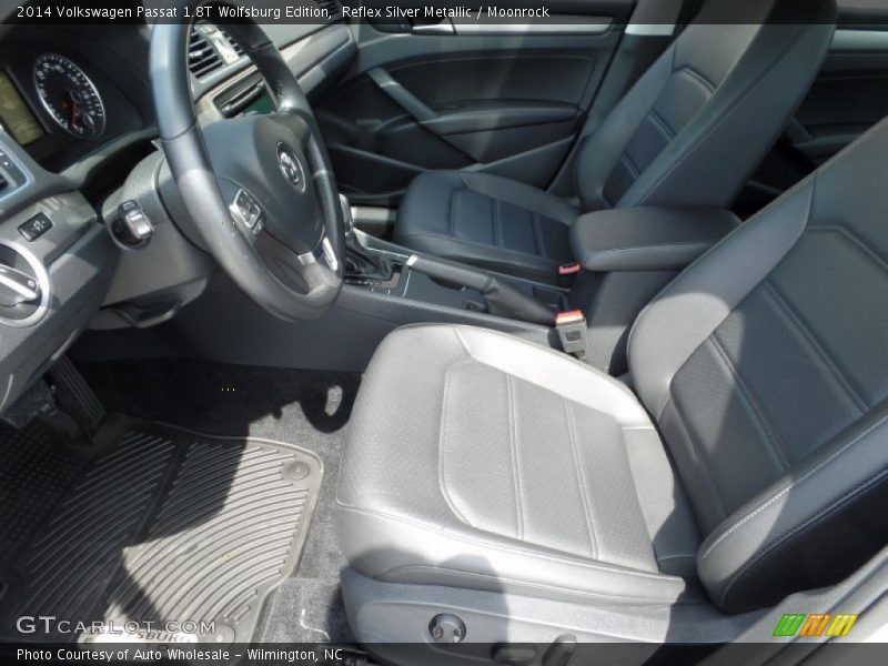 Reflex Silver Metallic / Moonrock 2014 Volkswagen Passat 1.8T Wolfsburg Edition