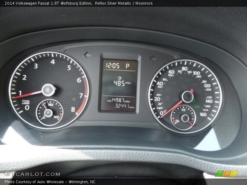Reflex Silver Metallic / Moonrock 2014 Volkswagen Passat 1.8T Wolfsburg Edition
