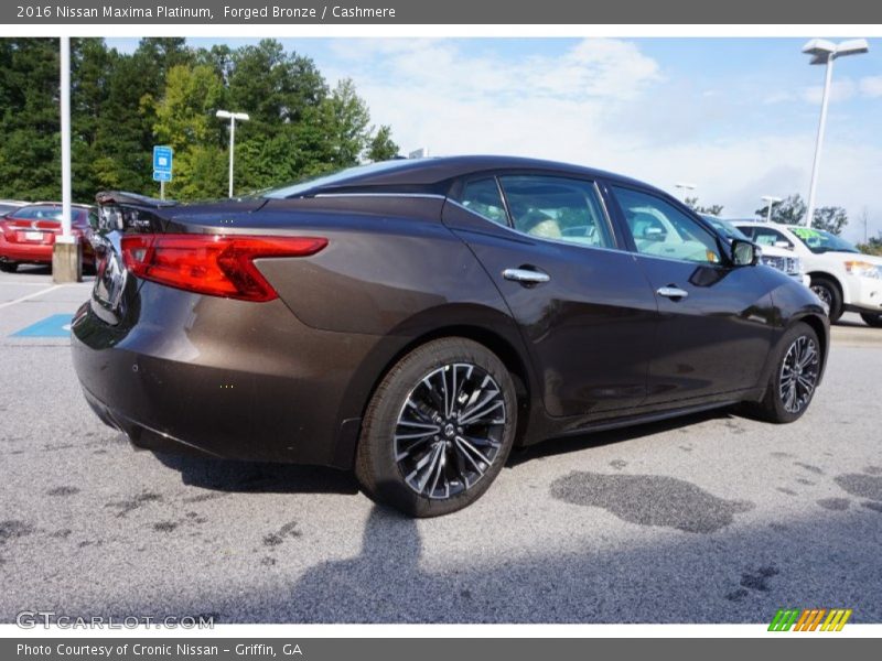 Forged Bronze / Cashmere 2016 Nissan Maxima Platinum