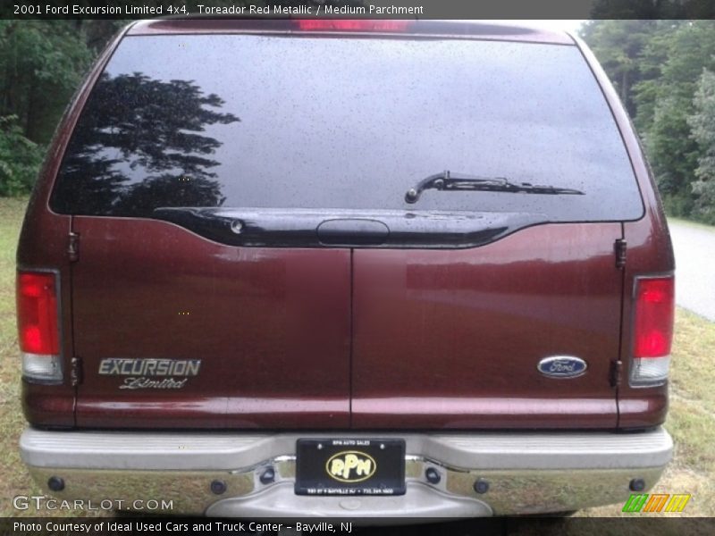 Toreador Red Metallic / Medium Parchment 2001 Ford Excursion Limited 4x4