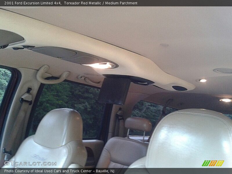 Toreador Red Metallic / Medium Parchment 2001 Ford Excursion Limited 4x4