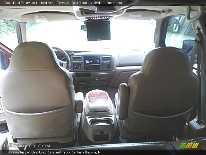 Toreador Red Metallic / Medium Parchment 2001 Ford Excursion Limited 4x4