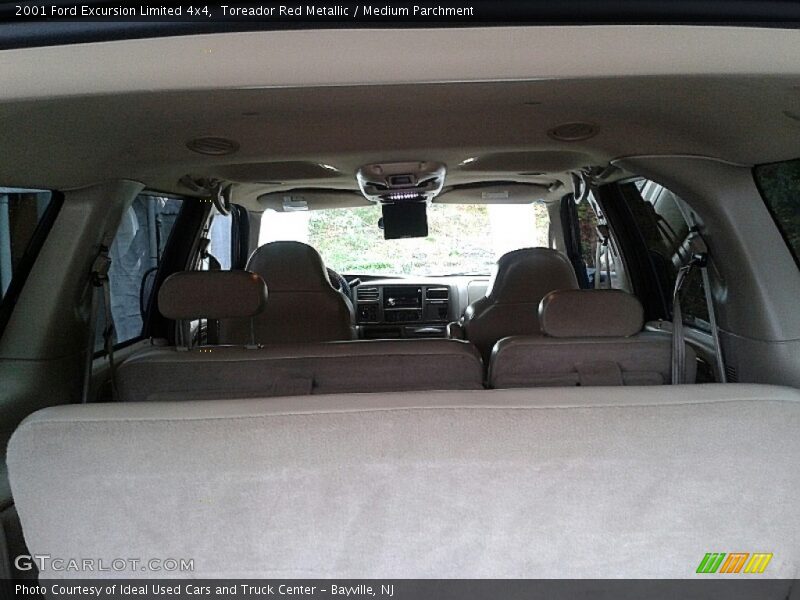 Toreador Red Metallic / Medium Parchment 2001 Ford Excursion Limited 4x4