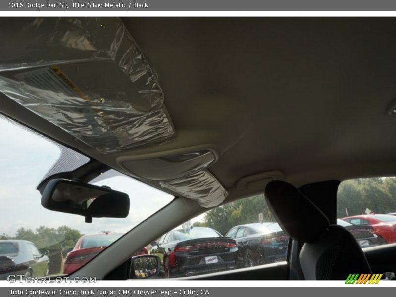 Billet Silver Metallic / Black 2016 Dodge Dart SE