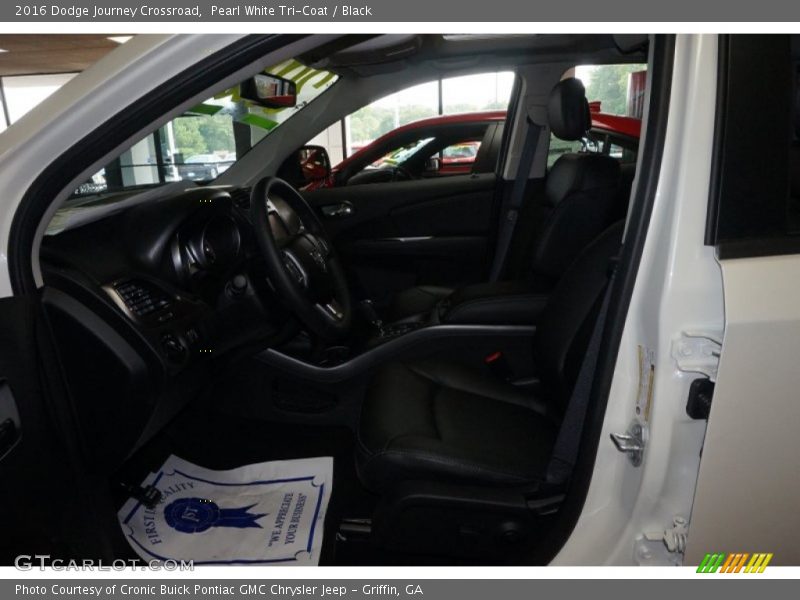 Pearl White Tri-Coat / Black 2016 Dodge Journey Crossroad