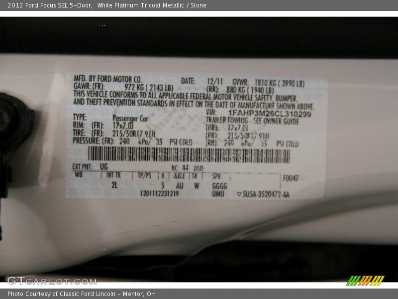 White Platinum Tricoat Metallic / Stone 2012 Ford Focus SEL 5-Door