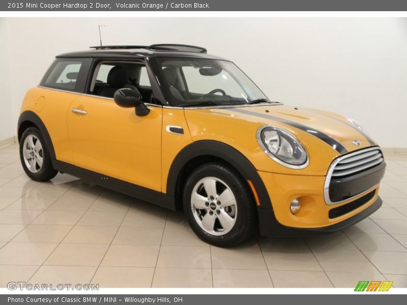Front 3/4 View of 2015 Cooper Hardtop 2 Door