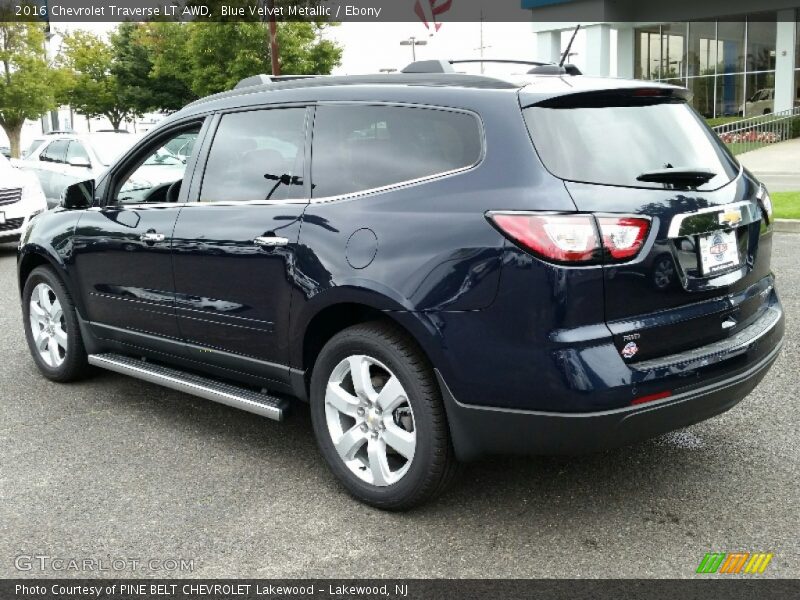 Blue Velvet Metallic / Ebony 2016 Chevrolet Traverse LT AWD