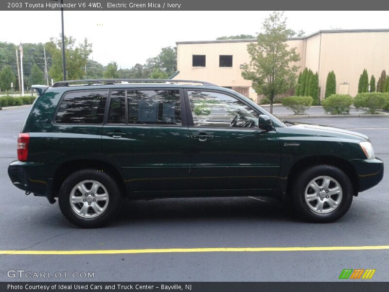 Electric Green Mica / Ivory 2003 Toyota Highlander V6 4WD