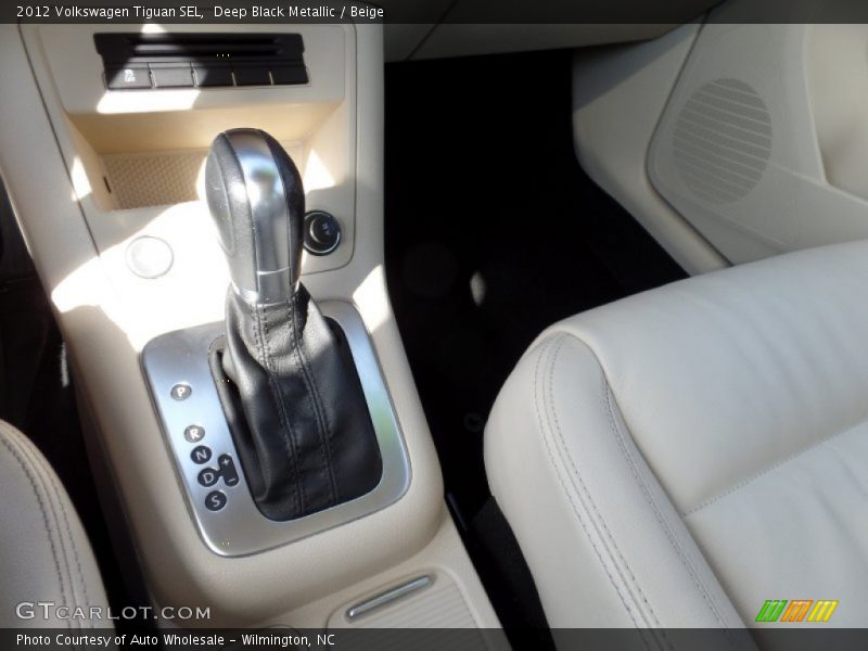 Deep Black Metallic / Beige 2012 Volkswagen Tiguan SEL