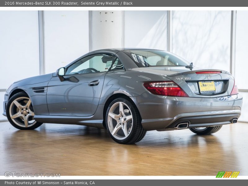 Selenite Grey Metallic / Black 2016 Mercedes-Benz SLK 300 Roadster