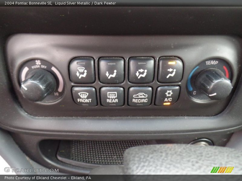 Liquid Silver Metallic / Dark Pewter 2004 Pontiac Bonneville SE