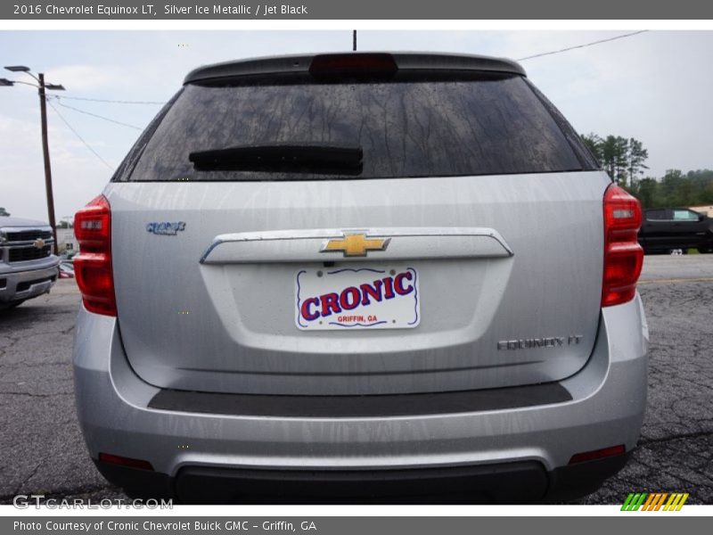 Silver Ice Metallic / Jet Black 2016 Chevrolet Equinox LT