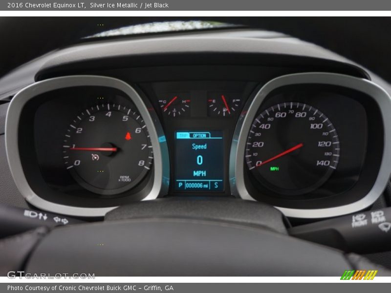 Silver Ice Metallic / Jet Black 2016 Chevrolet Equinox LT