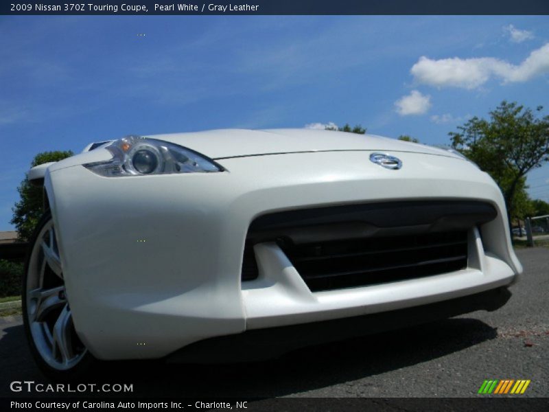 Pearl White / Gray Leather 2009 Nissan 370Z Touring Coupe