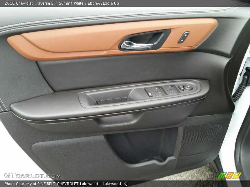 Summit White / Ebony/Saddle Up 2016 Chevrolet Traverse LT