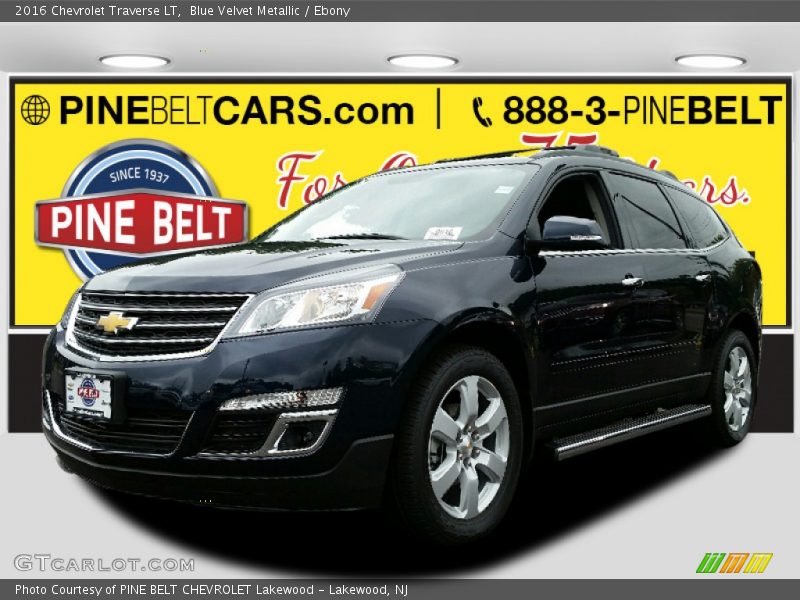 Blue Velvet Metallic / Ebony 2016 Chevrolet Traverse LT