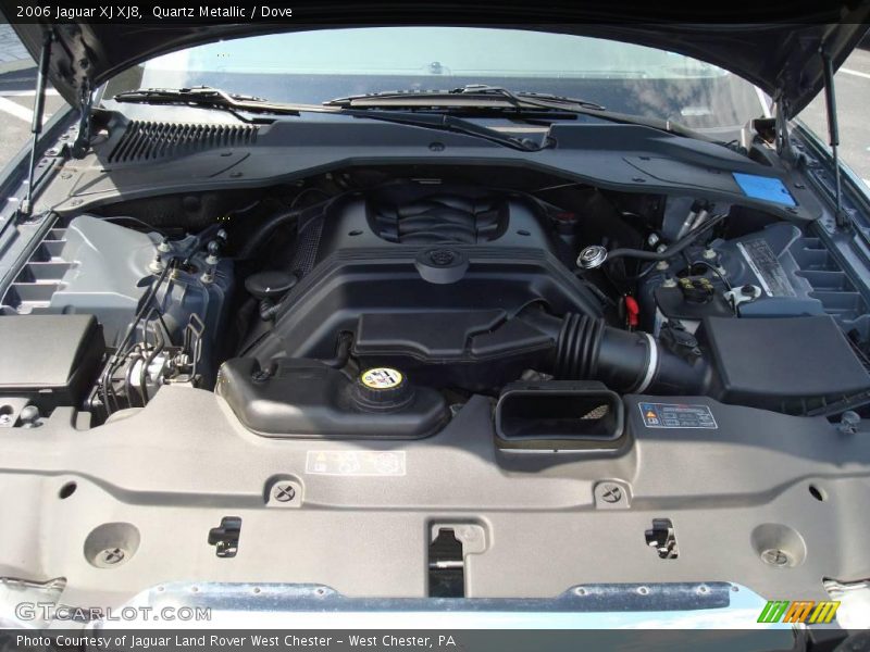 Quartz Metallic / Dove 2006 Jaguar XJ XJ8