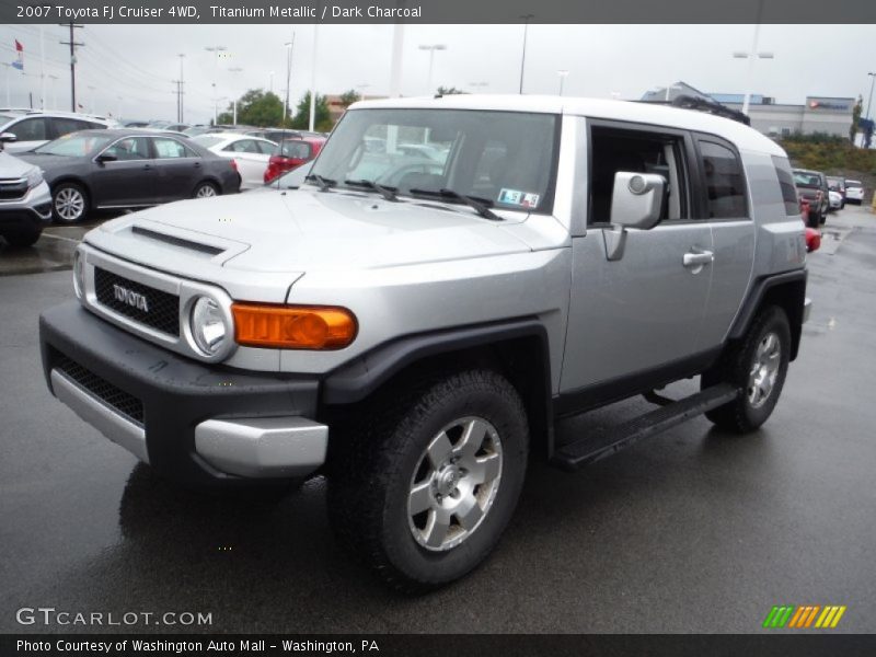 Titanium Metallic / Dark Charcoal 2007 Toyota FJ Cruiser 4WD