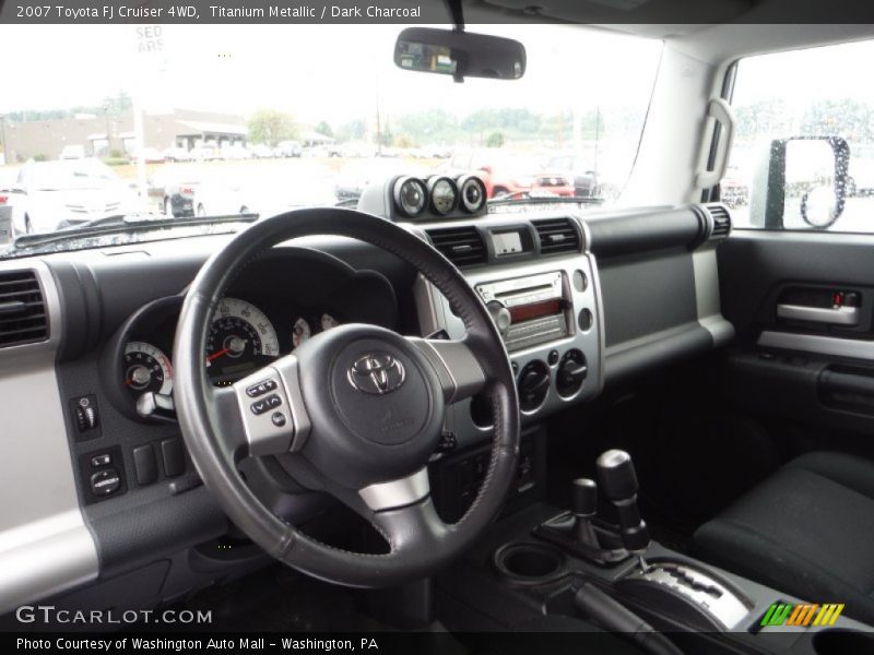 Titanium Metallic / Dark Charcoal 2007 Toyota FJ Cruiser 4WD
