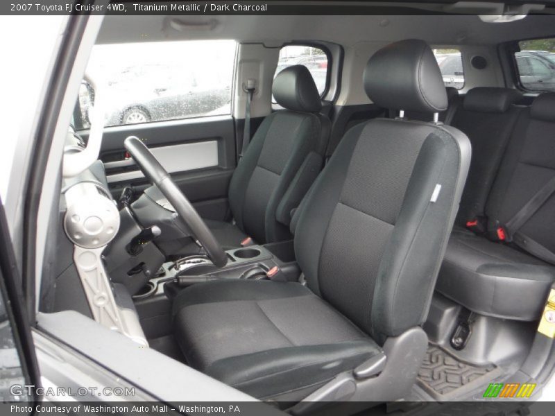 Titanium Metallic / Dark Charcoal 2007 Toyota FJ Cruiser 4WD