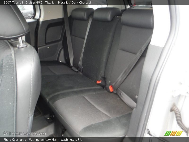 Titanium Metallic / Dark Charcoal 2007 Toyota FJ Cruiser 4WD