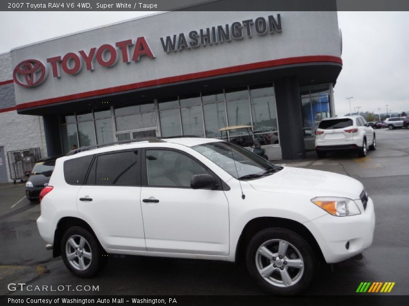Super White / Taupe 2007 Toyota RAV4 V6 4WD