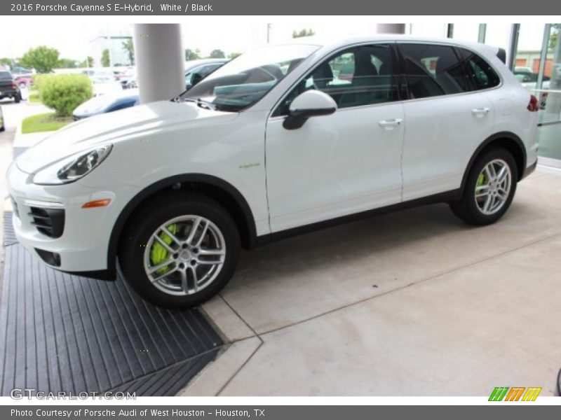  2016 Cayenne S E-Hybrid White
