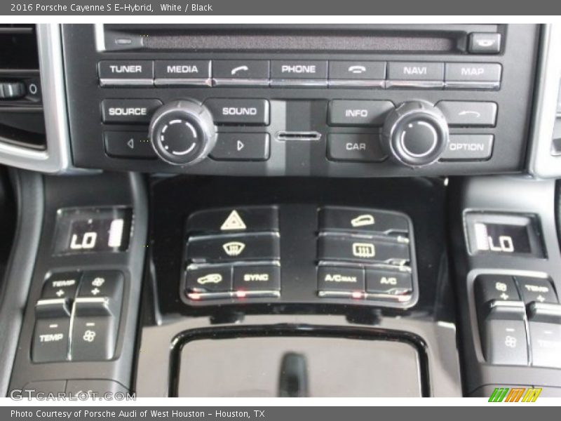 White / Black 2016 Porsche Cayenne S E-Hybrid