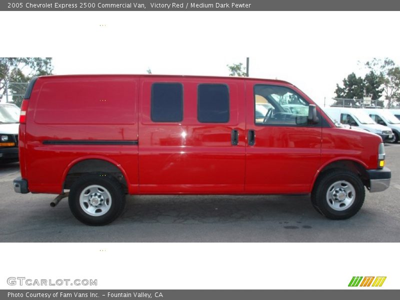 Victory Red / Medium Dark Pewter 2005 Chevrolet Express 2500 Commercial Van