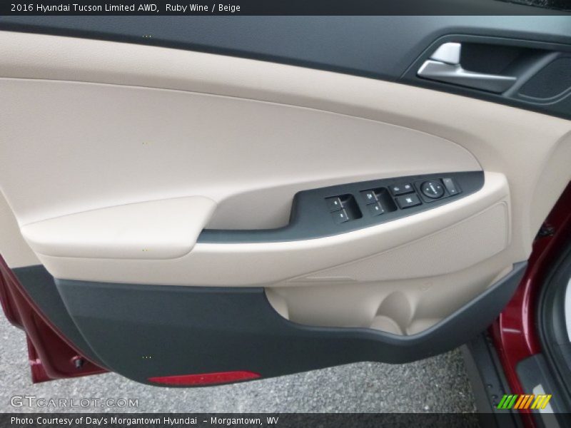 Door Panel of 2016 Tucson Limited AWD