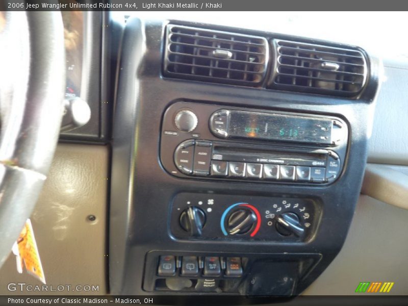 Light Khaki Metallic / Khaki 2006 Jeep Wrangler Unlimited Rubicon 4x4
