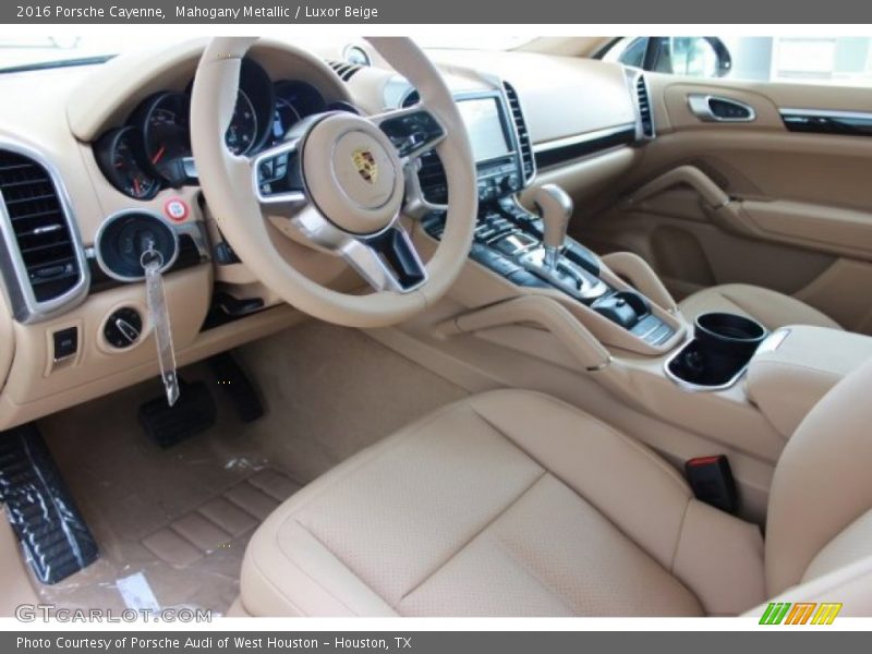 Luxor Beige Interior - 2016 Cayenne  