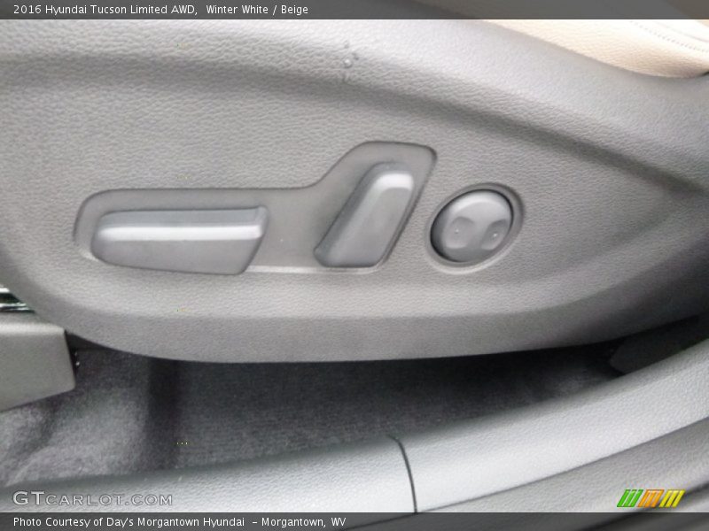 Winter White / Beige 2016 Hyundai Tucson Limited AWD
