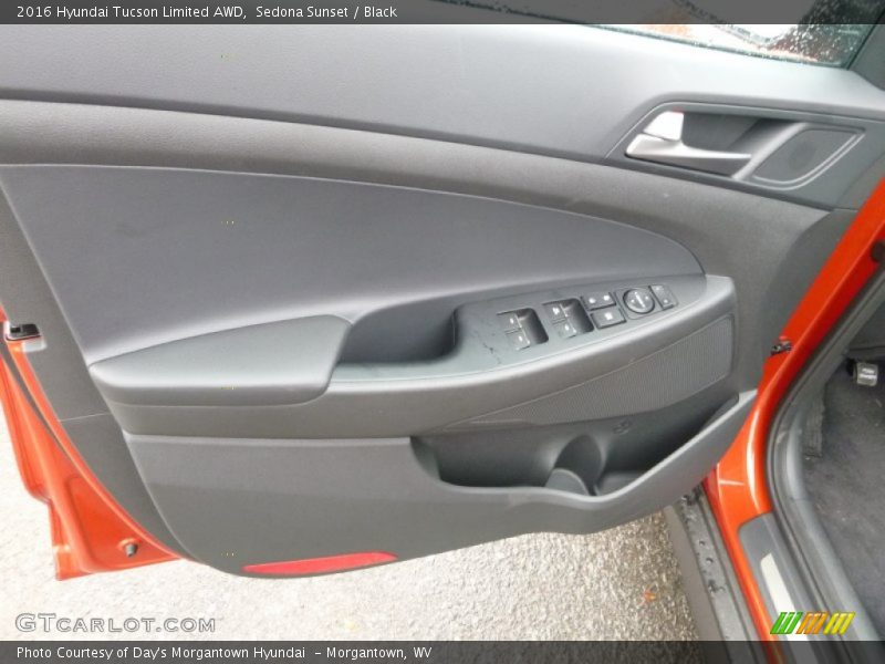 Door Panel of 2016 Tucson Limited AWD