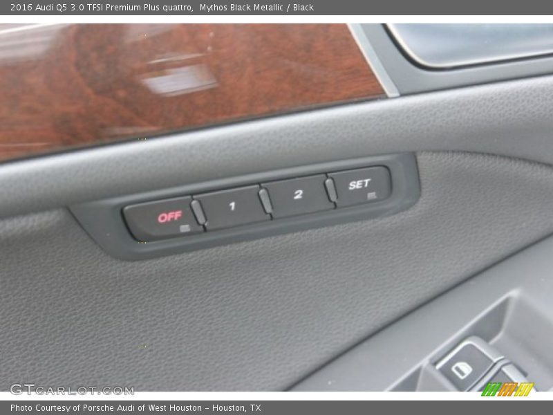 Mythos Black Metallic / Black 2016 Audi Q5 3.0 TFSI Premium Plus quattro