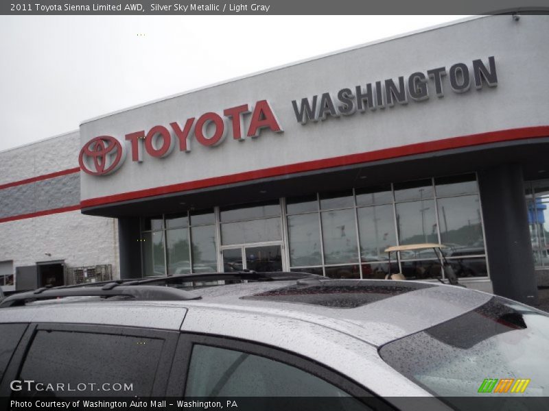 Silver Sky Metallic / Light Gray 2011 Toyota Sienna Limited AWD