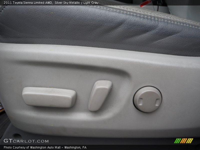 Silver Sky Metallic / Light Gray 2011 Toyota Sienna Limited AWD