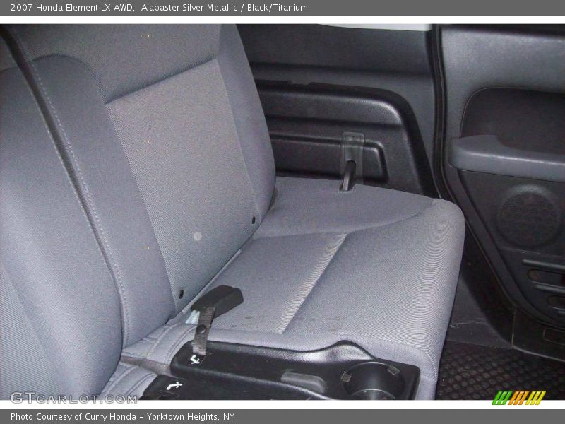 Alabaster Silver Metallic / Black/Titanium 2007 Honda Element LX AWD