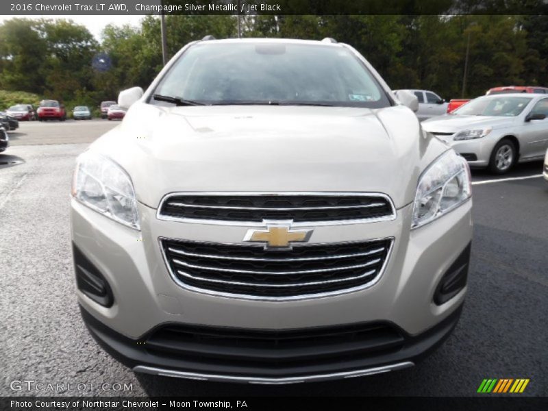 Champagne Silver Metallic / Jet Black 2016 Chevrolet Trax LT AWD